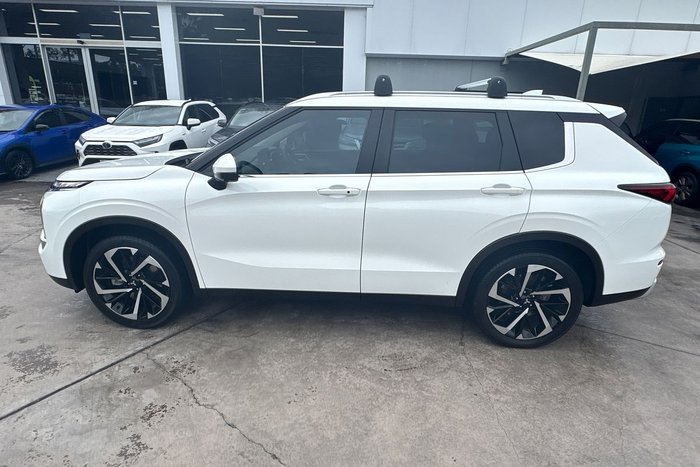 2023 Mitsubishi Outlander Aspire
