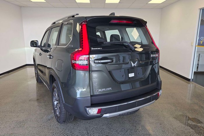 2025 Mahindra Scorpio Z8L