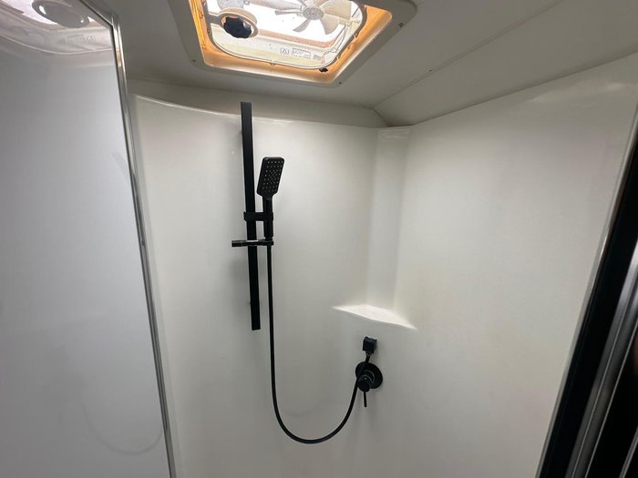 2019 JB Caravans 22' Scorpion Sting Large Ensuite