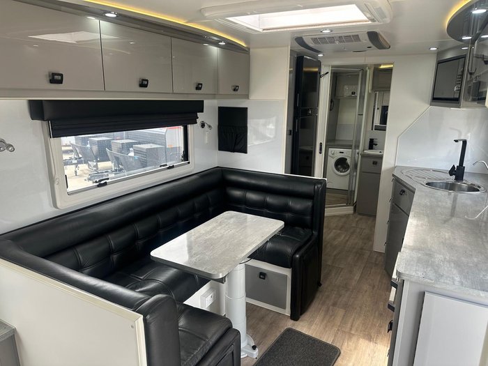 2019 JB Caravans 22' Scorpion Sting Large Ensuite