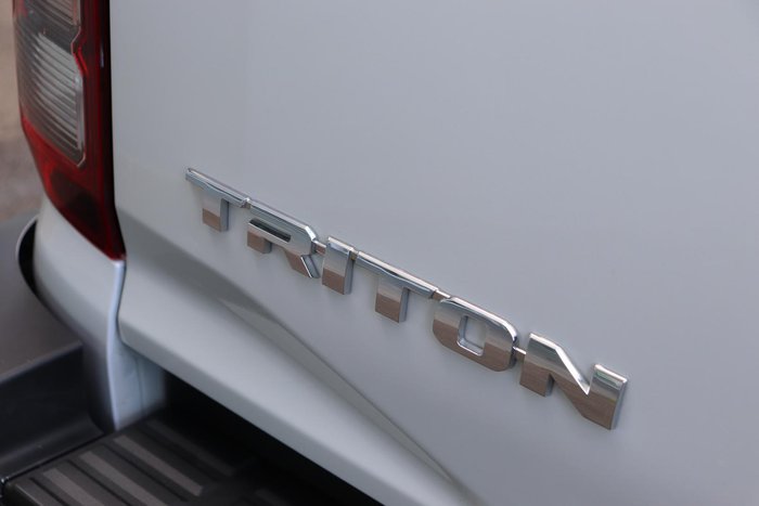 2024 Mitsubishi Triton GSR