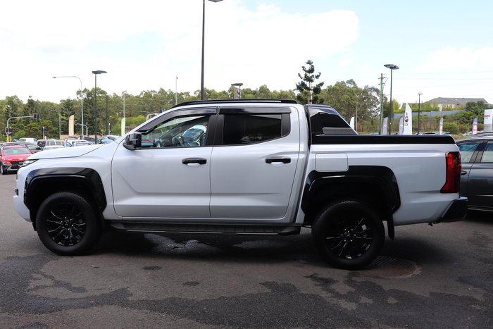 2024 Mitsubishi Triton GSR