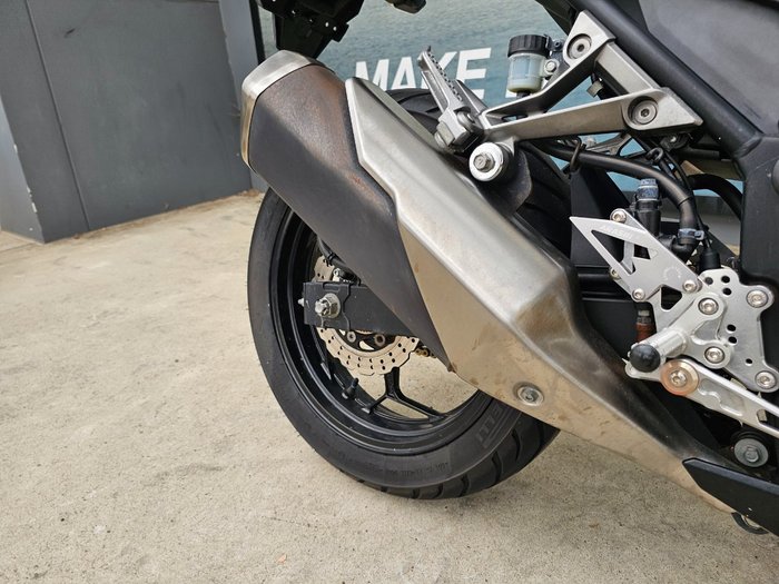 2017 Kawasaki Z300 GREY