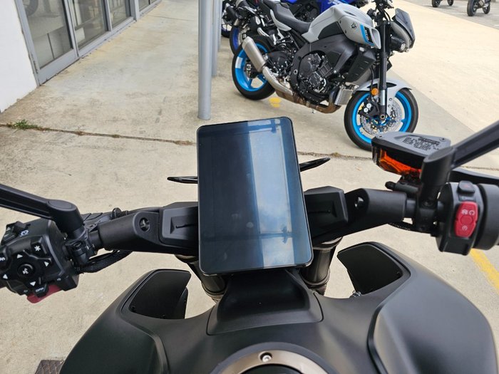 2023 CFMOTO NK ADVANCE Black