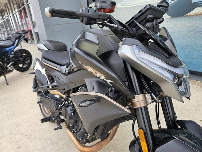 2023 CFMOTO NK ADVANCE Black