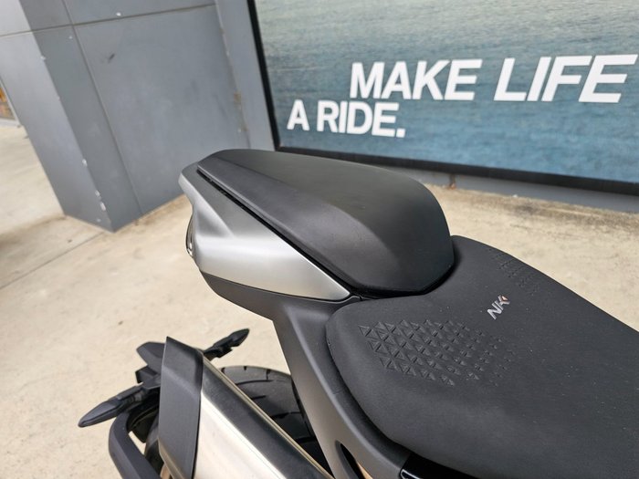 2023 CFMOTO NK ADVANCE Black