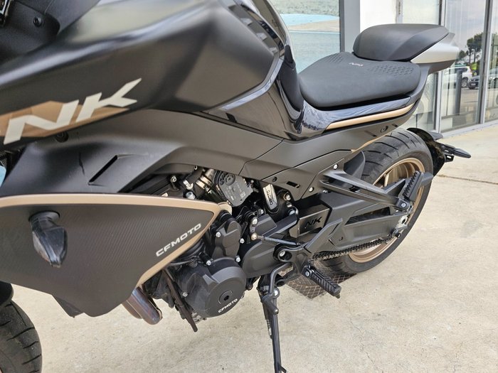 2023 CFMOTO NK ADVANCE Black