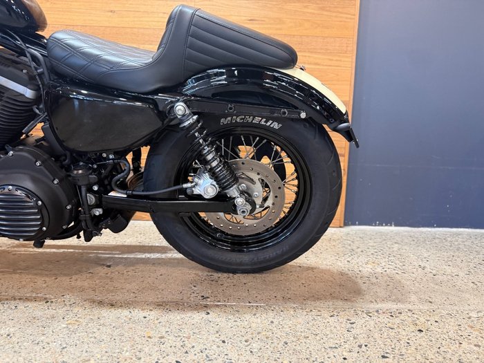 2012 Harley-davidson XL1200C 1200 CUSTOM Black