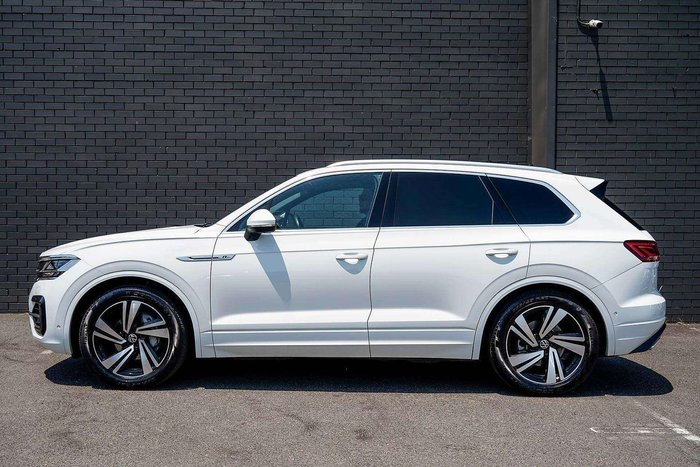 2020 Volkswagen Touareg 210TDI R-Line