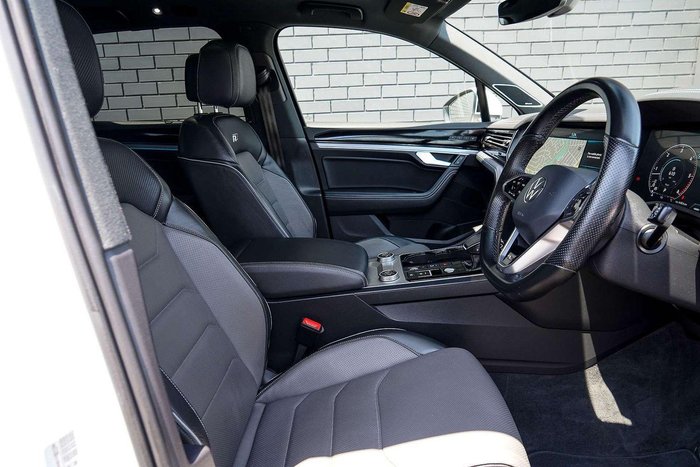 2021 Volkswagen Touareg 210TDI R-Line