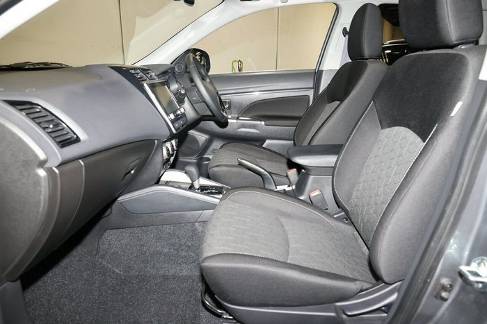 2025 Mitsubishi ASX LS