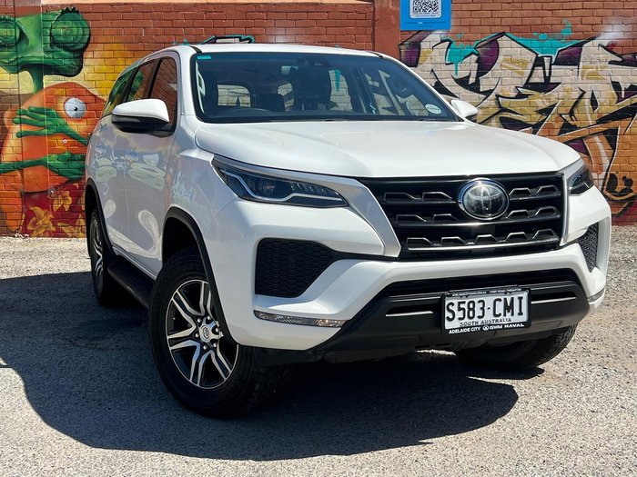 2022 Toyota Fortuner GX