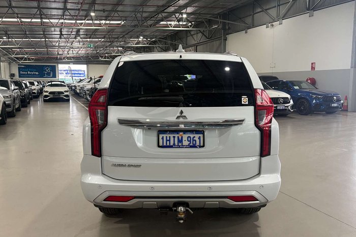 2021 Mitsubishi Pajero Sport GLS