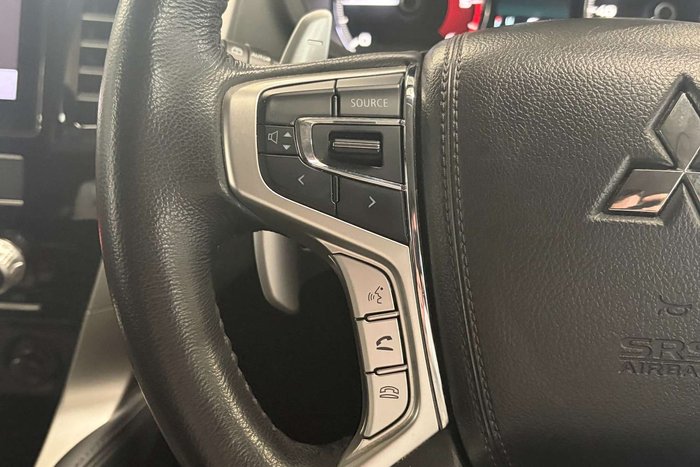 2021 Mitsubishi Pajero Sport GLS