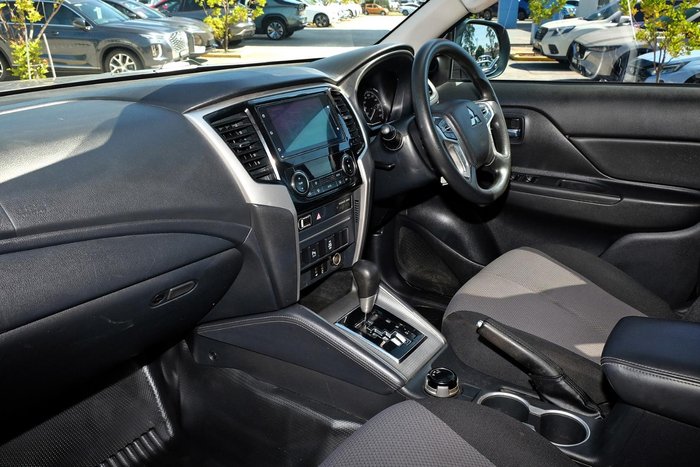 2022 Mitsubishi Triton GLX+ MR MY22 4X4 Dual Range Sterling Silver