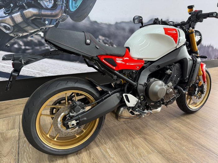 2025 Yamaha XSR900 (MTM890A) WHITE