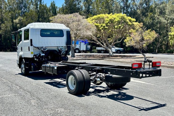 2025 Isuzu F Series FRR 110-240 AM C52