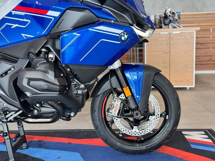 2025 BMW Motorrad R 1300 RT Impulse R 1300 Blue