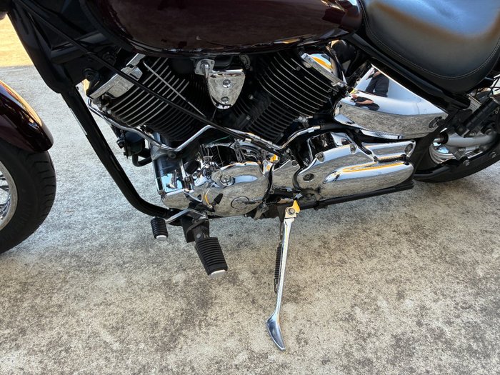 2007 Yamaha XVS1100 V-STAR CUSTOM Red