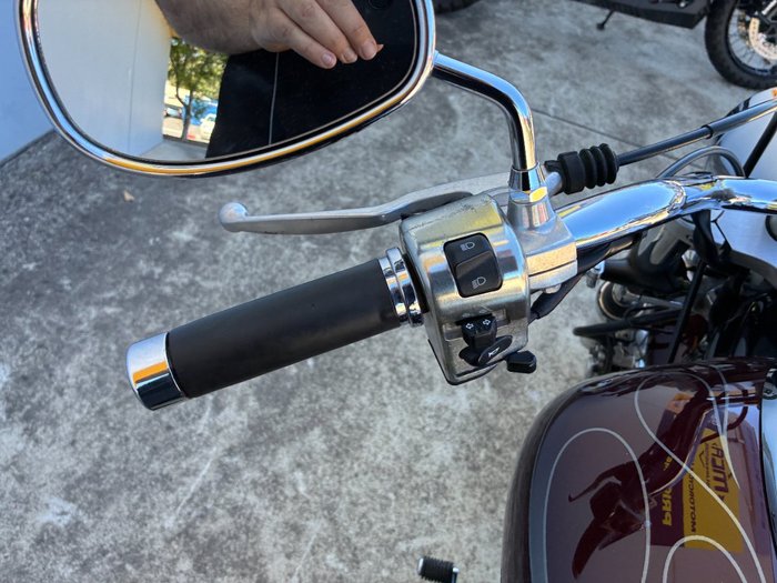 2007 Yamaha XVS1100 V-STAR CUSTOM Red