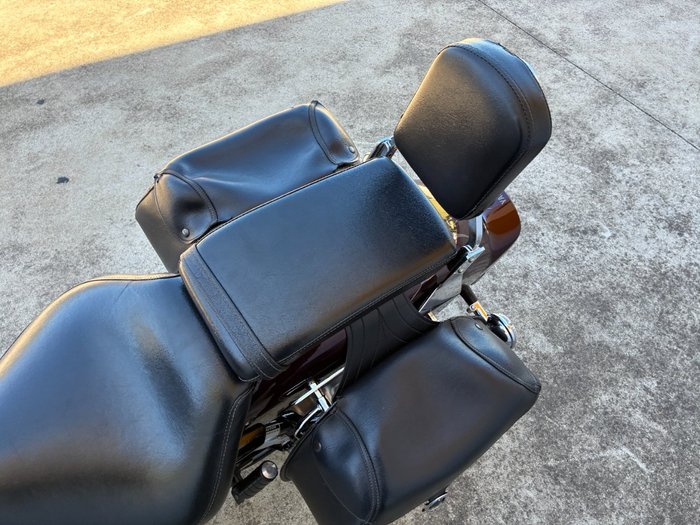 2007 Yamaha XVS1100 V-STAR CUSTOM Red