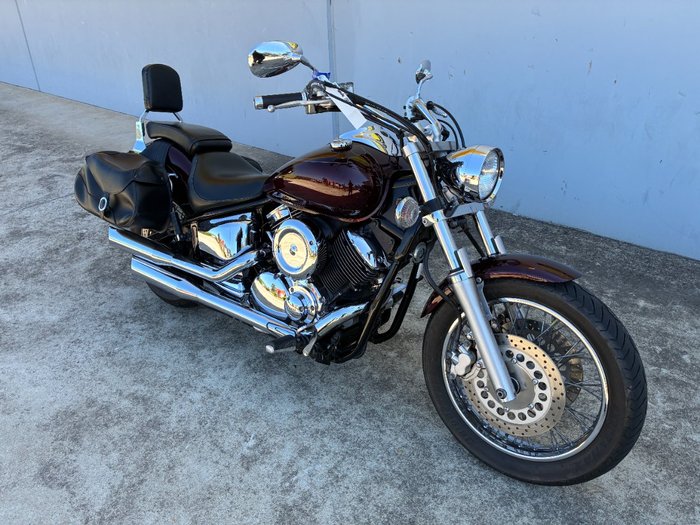 2007 Yamaha XVS1100 V-STAR CUSTOM Red