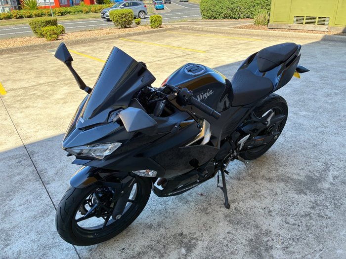2018 Kawasaki NINJA 400 Black