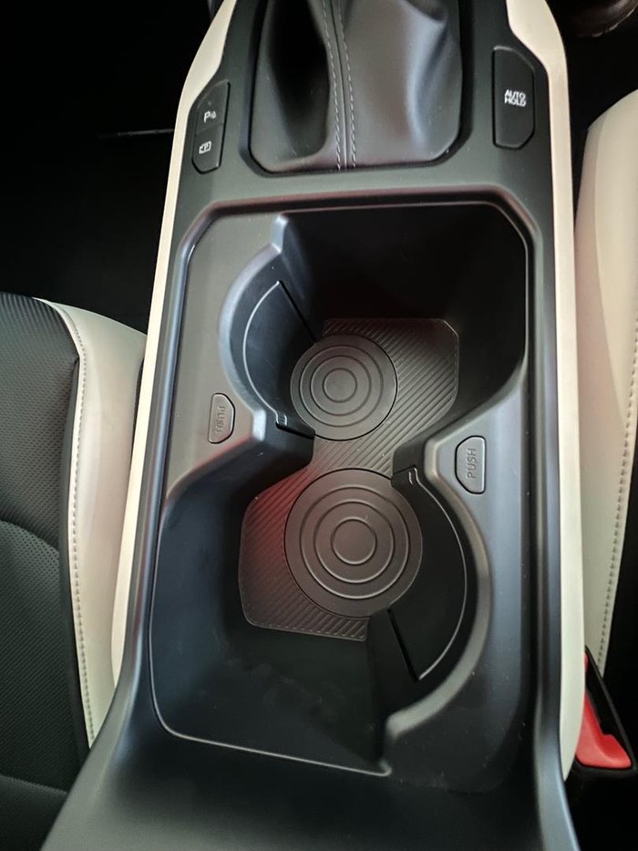 2026 Kia K4 GT-Line CL4m MY26 Honeycomb