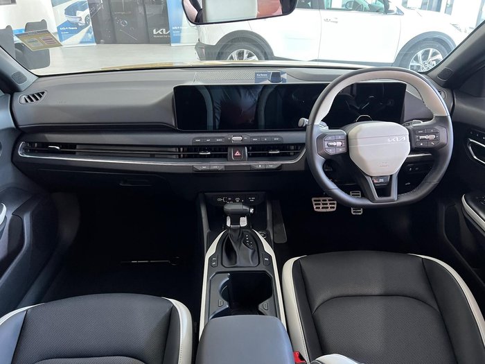 2026 Kia K4 GT-Line CL4m MY26 Honeycomb