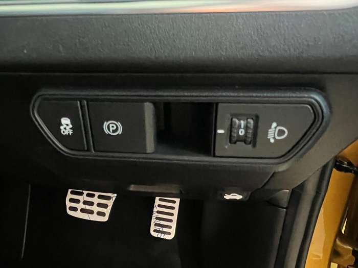 2026 Kia K4 GT-Line CL4m MY26 Honeycomb