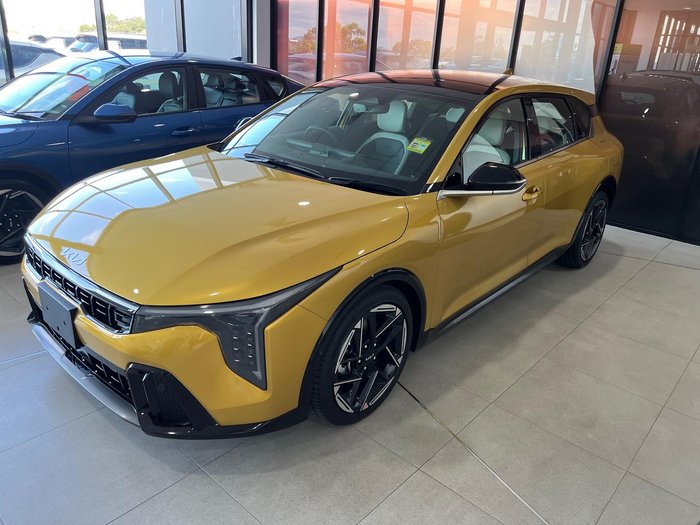 2026 Kia K4 GT-Line