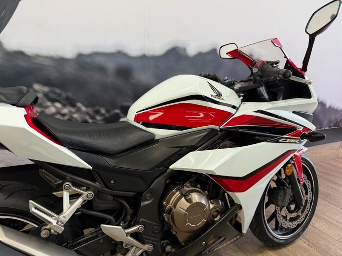 2018 Honda CBR500RA (ABS) LAMS WHITE