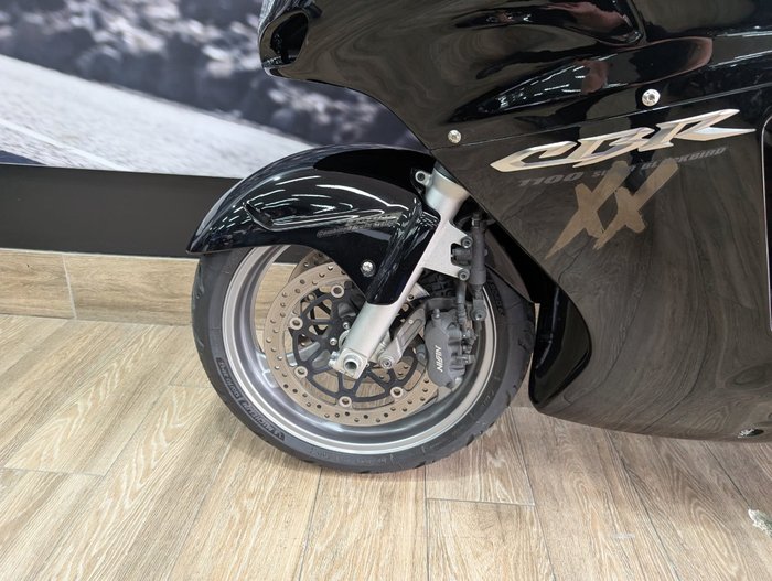 2007 Honda CBR1100XX (SUPER BLACKBIRD)