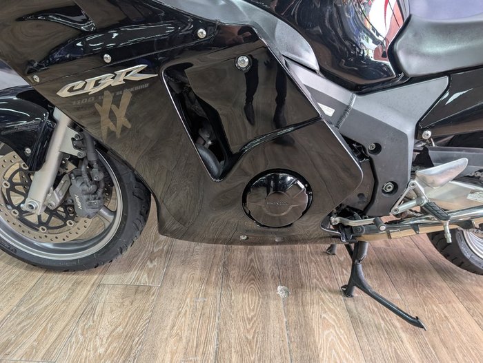 2007 Honda CBR1100XX (SUPER BLACKBIRD)