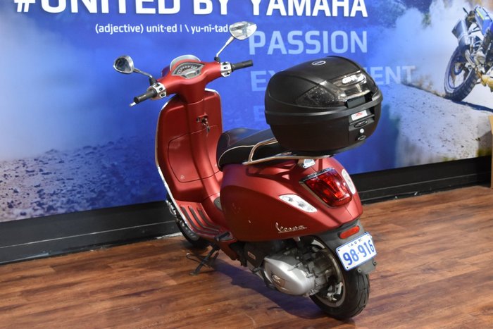2017 VESPA SPRINT 150ie Red