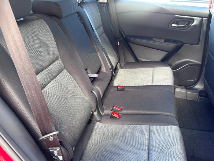 2026 Nissan X-TRAIL ST