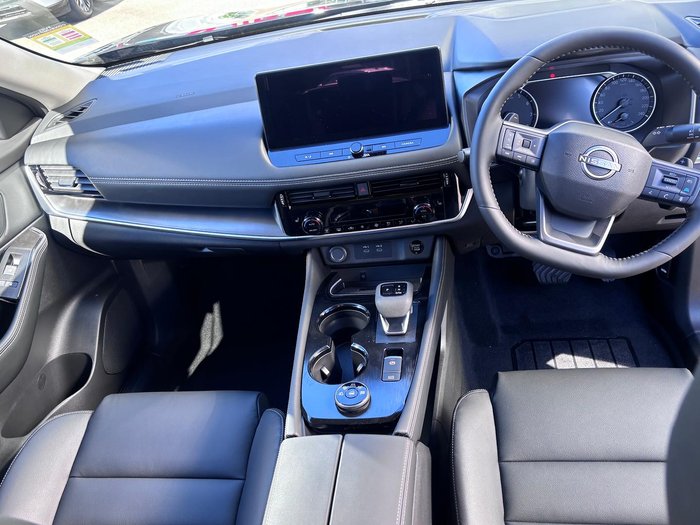 2026 Nissan X-TRAIL ST