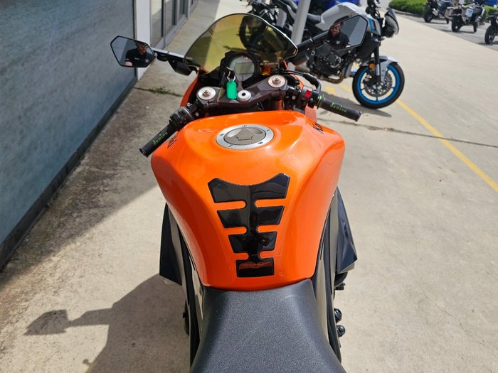 2008 Kawasaki ZX-10R (ZX1000 NINJA) Orange