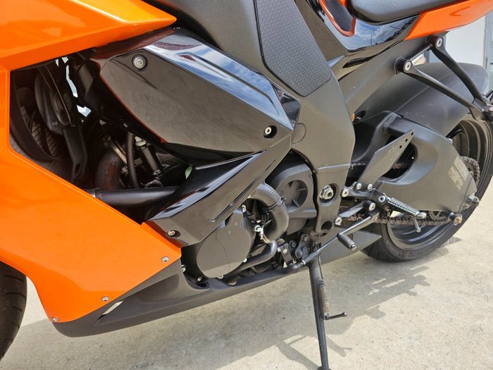 2008 Kawasaki ZX-10R (ZX1000 NINJA) Orange