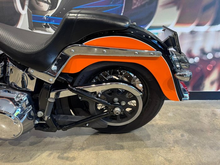 2007 Harley-Davidson Heritage Softail Classic 1584 (FLSTC) Softail Black