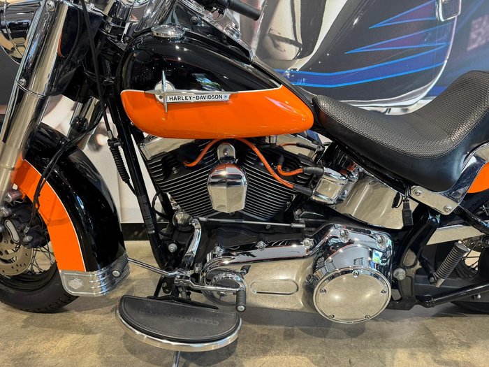 2007 Harley-Davidson Heritage Softail Classic 1584 (FLSTC) Softail Black