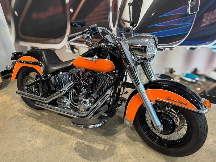 2007 Harley-Davidson Heritage Softail Classic 1584 (FLSTC) Softail Black