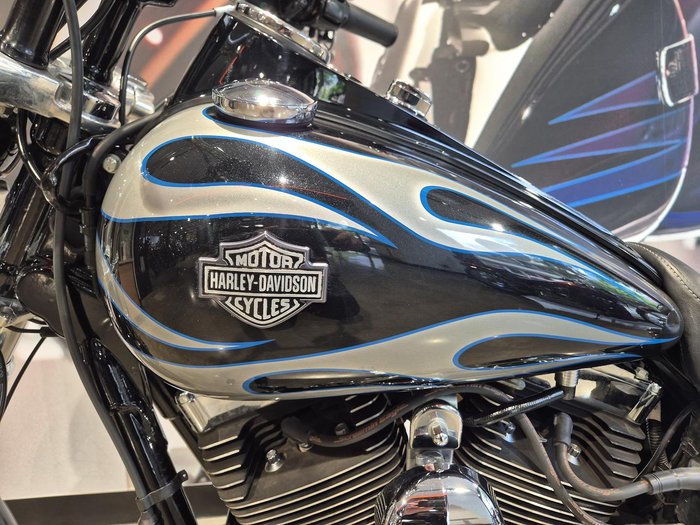 2012 Harley-Davidson Dyna Wide Glide 1690 (FXDWG) Dyna Black