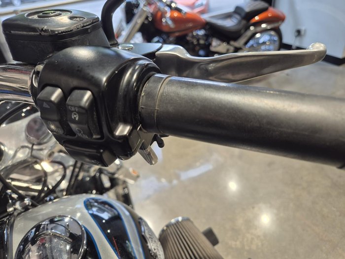 2012 Harley-Davidson Dyna Wide Glide 1690 (FXDWG) Dyna Black