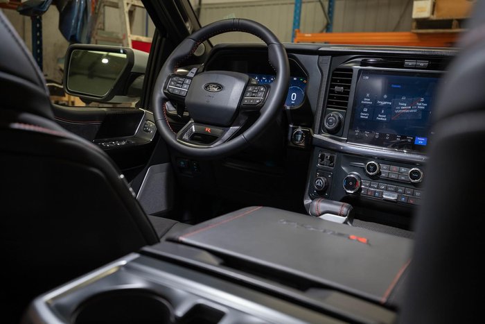 2025 Ford F-150 Raptor R