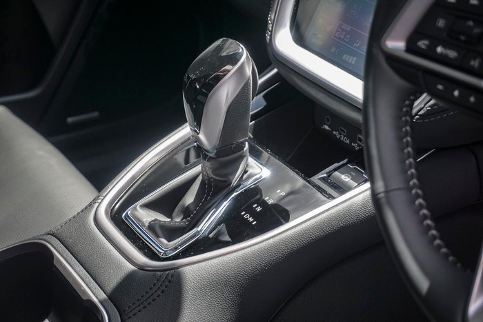 2025 Subaru Outback AWD Touring