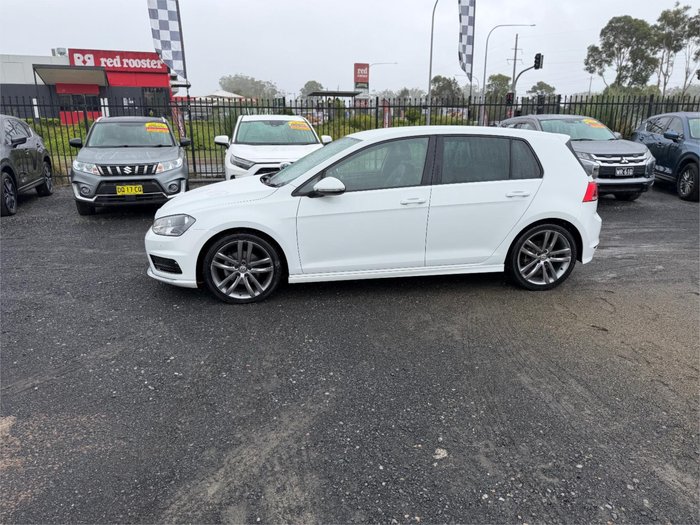 2016 VOLKSWAGEN GOLF 110 TSI HIGHLINE