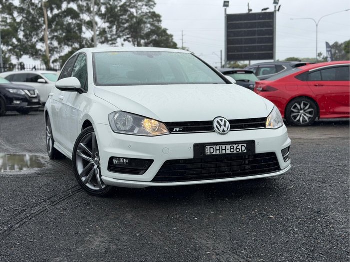 2016 VOLKSWAGEN GOLF
