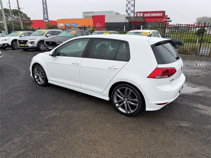 2016 VOLKSWAGEN GOLF 110 TSI HIGHLINE