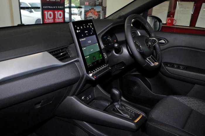 2025 Mitsubishi ASX LS